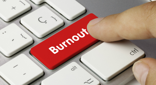 7 Warning Signs You’re Heading For Burnout (And What TO Do About It)